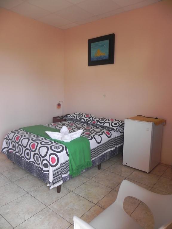 Hostal La Posada De Jose Carlos Puerto Baquerizo Moreno Quarto foto